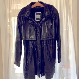 Euro Mond genuine Leather coat